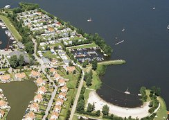 Lucht foto Villapark Langweer